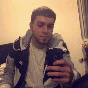 Meet your Posher, Anthony